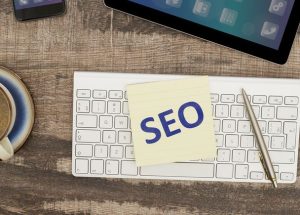 آموزش افزایش بازدید سایت: چکیده ۷ تجربه طلایی نی نی سایت، سوالات متداول و جدول جامع